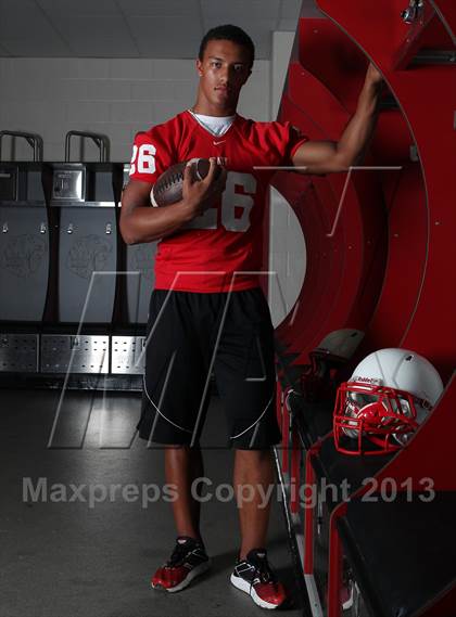 Thumbnail 2 in Katy (Preseason Top 25 Photo Shoot)  photogallery.