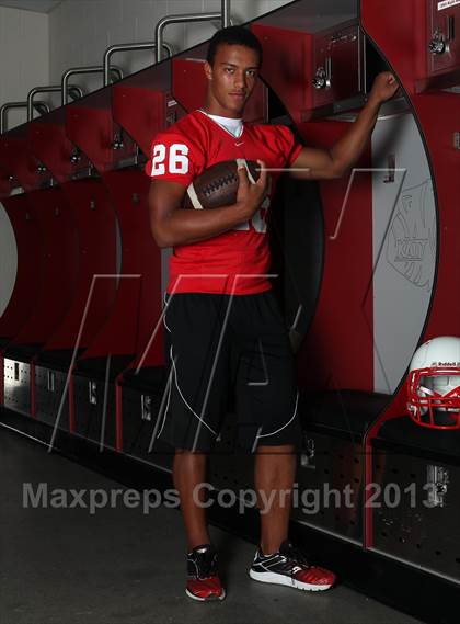 Thumbnail 1 in Katy (Preseason Top 25 Photo Shoot)  photogallery.