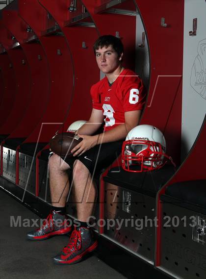 Thumbnail 1 in Katy (Preseason Top 25 Photo Shoot)  photogallery.