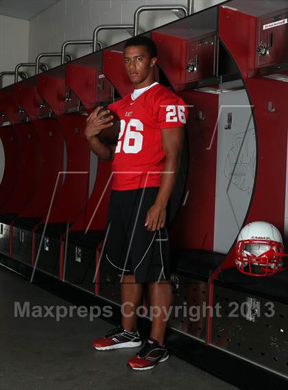 Thumbnail 3 in Katy (Preseason Top 25 Photo Shoot)  photogallery.