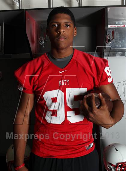 Thumbnail 2 in Katy (Preseason Top 25 Photo Shoot)  photogallery.