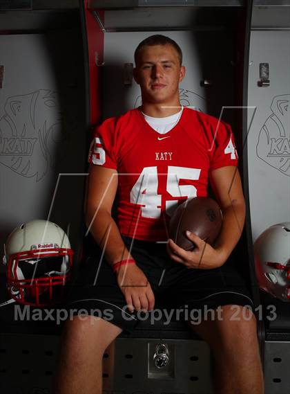 Thumbnail 3 in Katy (Preseason Top 25 Photo Shoot)  photogallery.