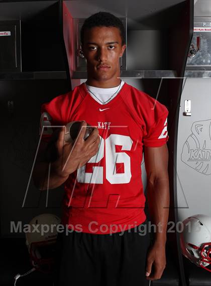 Thumbnail 1 in Katy (Preseason Top 25 Photo Shoot)  photogallery.