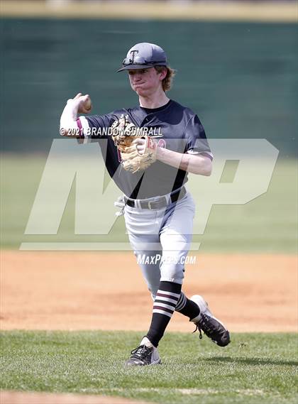 Thumbnail 1 in Thorsby vs Verbena (Chilton County Tournament) photogallery.