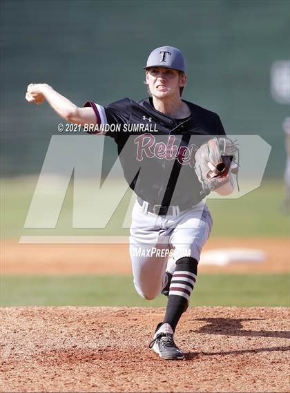 Thumbnail 2 in Thorsby vs Verbena (Chilton County Tournament) photogallery.