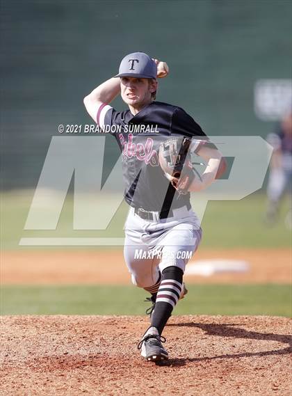 Thumbnail 1 in Thorsby vs Verbena (Chilton County Tournament) photogallery.