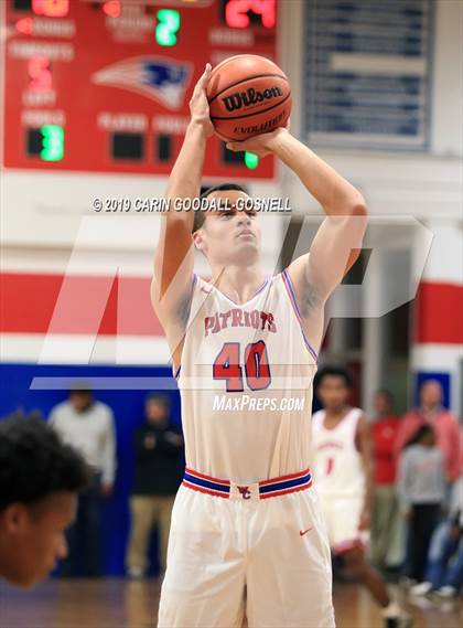 Thumbnail 1 in Kinston @ West Carteret photogallery.