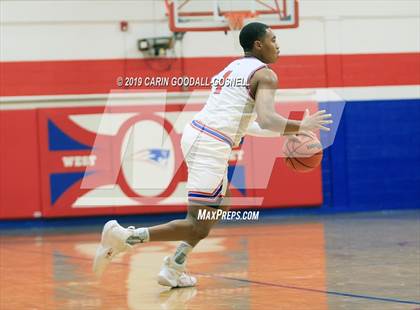 Thumbnail 1 in Kinston @ West Carteret photogallery.