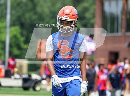 Thumbnail 2 in DeSoto Central vs Southaven (U of Memphis 7v7) photogallery.