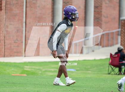 Thumbnail 3 in DeSoto Central vs Southaven (U of Memphis 7v7) photogallery.