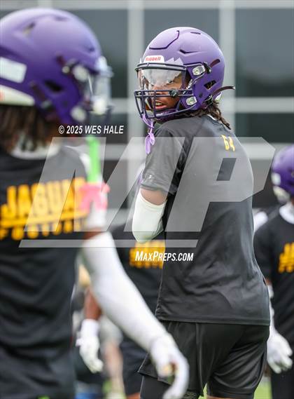 Thumbnail 1 in DeSoto Central vs Southaven (U of Memphis 7v7) photogallery.