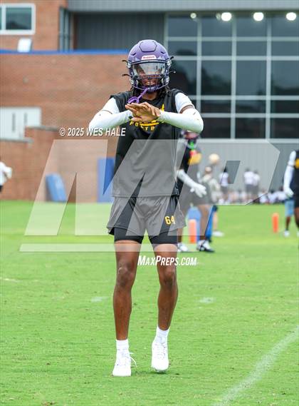 Thumbnail 2 in DeSoto Central vs Southaven (U of Memphis 7v7) photogallery.