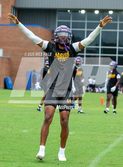 Thumbnail 2 in DeSoto Central vs Southaven (U of Memphis 7v7) photogallery.