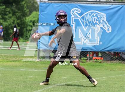 Thumbnail 1 in DeSoto Central vs Southaven (U of Memphis 7v7) photogallery.