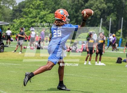 Thumbnail 3 in DeSoto Central vs Southaven (U of Memphis 7v7) photogallery.
