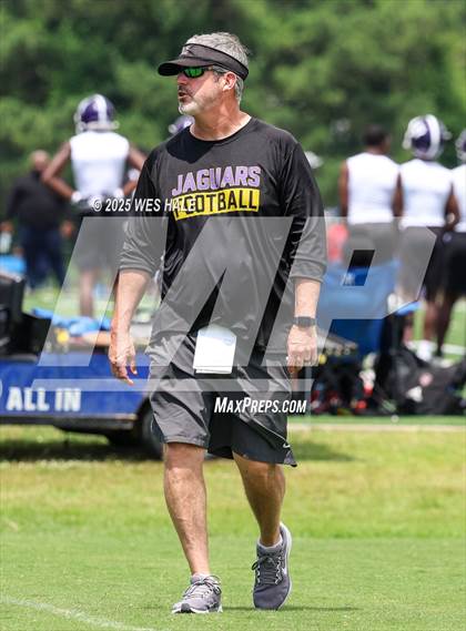 Thumbnail 1 in DeSoto Central vs Southaven (U of Memphis 7v7) photogallery.