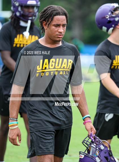 Thumbnail 2 in DeSoto Central vs Southaven (U of Memphis 7v7) photogallery.