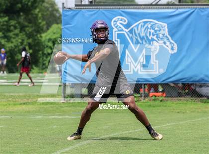 Thumbnail 2 in DeSoto Central vs Southaven (U of Memphis 7v7) photogallery.