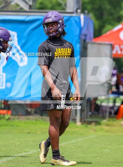 Thumbnail 3 in DeSoto Central vs Southaven (U of Memphis 7v7) photogallery.