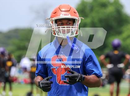Thumbnail 3 in DeSoto Central vs Southaven (U of Memphis 7v7) photogallery.