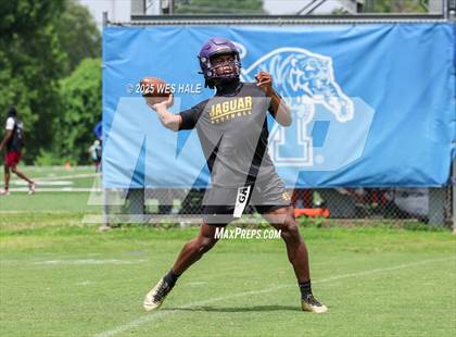 Thumbnail 3 in DeSoto Central vs Southaven (U of Memphis 7v7) photogallery.