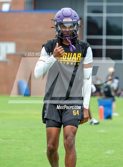 Thumbnail 2 in DeSoto Central vs Southaven (U of Memphis 7v7) photogallery.