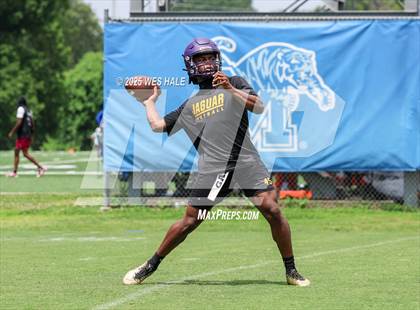 Thumbnail 2 in DeSoto Central vs Southaven (U of Memphis 7v7) photogallery.
