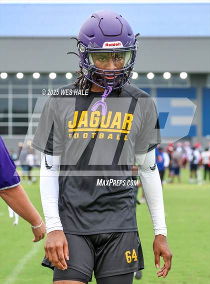 Thumbnail 2 in DeSoto Central vs Southaven (U of Memphis 7v7) photogallery.