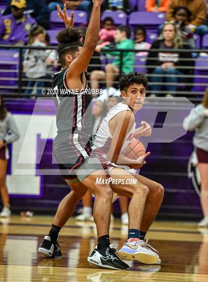 Thumbnail 1 in Jefferson vs Chapel Hill (UIL 3A  Area Playoff) photogallery.