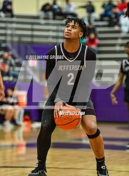 Thumbnail 1 in Jefferson vs Chapel Hill (UIL 3A  Area Playoff) photogallery.