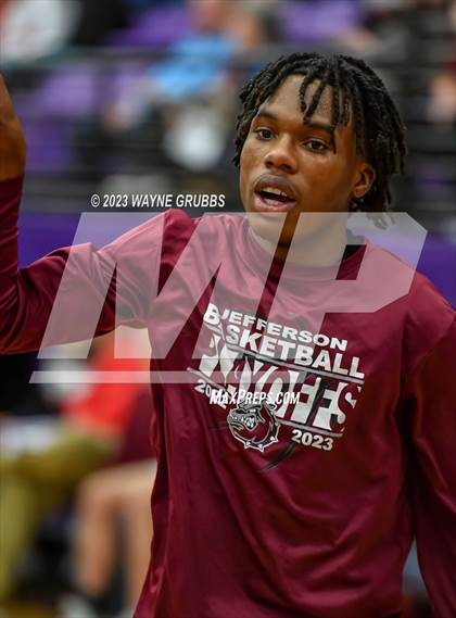 Thumbnail 2 in Jefferson vs Chapel Hill (UIL 3A  Area Playoff) photogallery.