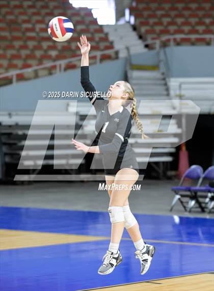 Thumbnail 2 in Northwest Christian vs Valley Christian (AIA 3A Final) photogallery.