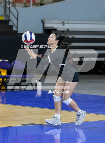 Thumbnail 2 in Northwest Christian vs Valley Christian (AIA 3A Final) photogallery.