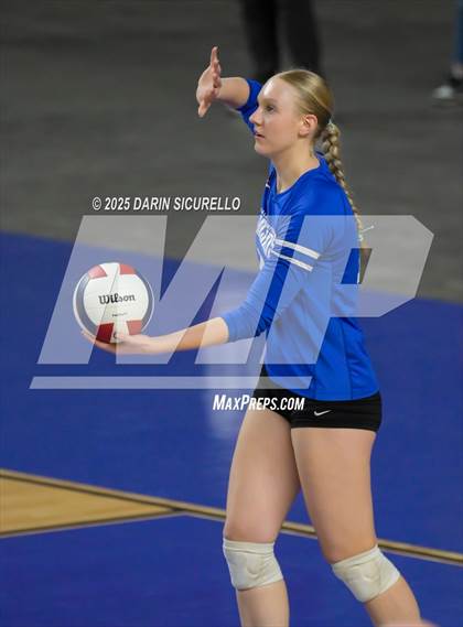 Thumbnail 2 in Northwest Christian vs Valley Christian (AIA 3A Final) photogallery.