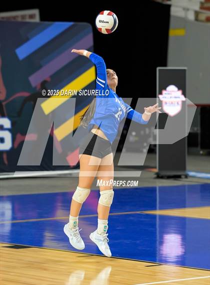 Thumbnail 2 in Northwest Christian vs Valley Christian (AIA 3A Final) photogallery.