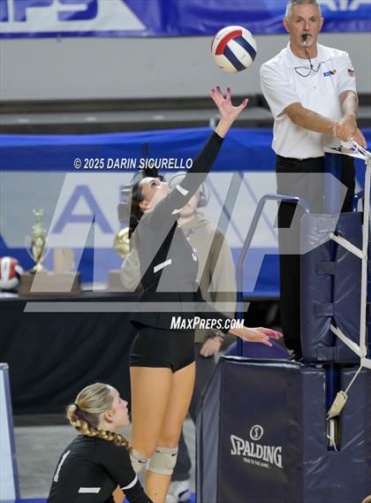 Thumbnail 1 in Northwest Christian vs Valley Christian (AIA 3A Final) photogallery.