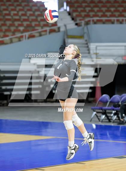 Thumbnail 1 in Northwest Christian vs Valley Christian (AIA 3A Final) photogallery.