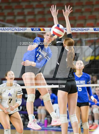 Thumbnail 1 in Northwest Christian vs Valley Christian (AIA 3A Final) photogallery.