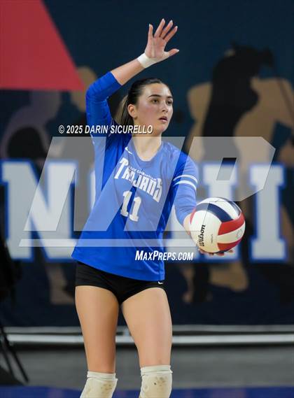 Thumbnail 2 in Northwest Christian vs Valley Christian (AIA 3A Final) photogallery.