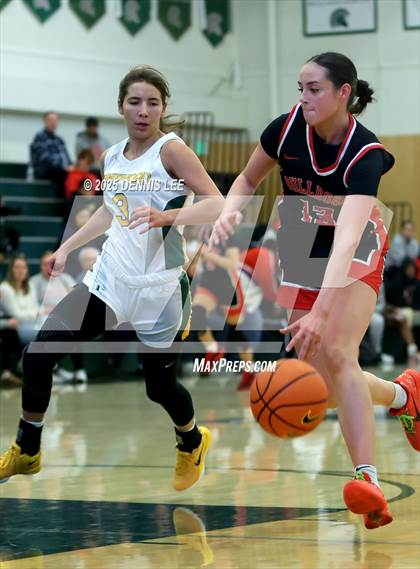 Thumbnail 2 in Folsom vs. Pinewood (Sabrina Ionescu Showcase) photogallery.