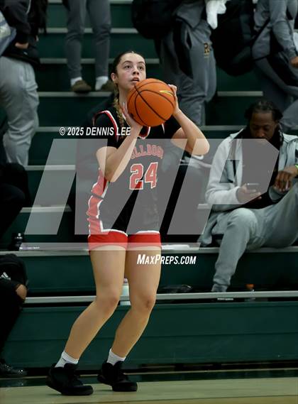 Thumbnail 3 in Folsom vs. Pinewood (Sabrina Ionescu Showcase) photogallery.