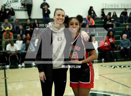 Thumbnail 3 in Folsom vs. Pinewood (Sabrina Ionescu Showcase) photogallery.