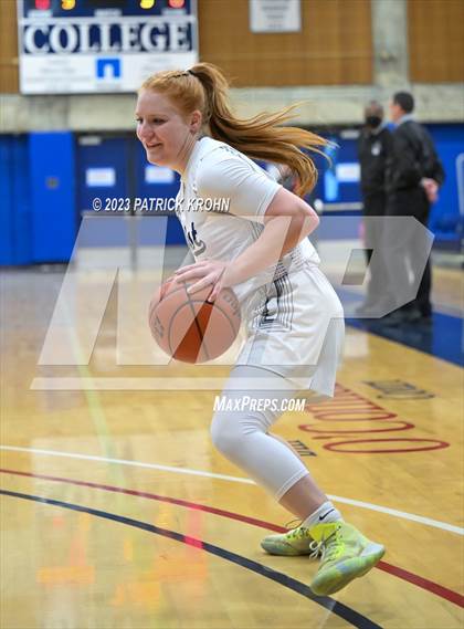Thumbnail 1 in Eastside Catholic vs West Seattle (3A Girls District 2) photogallery.
