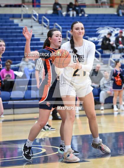 Thumbnail 3 in Eastside Catholic vs West Seattle (3A Girls District 2) photogallery.