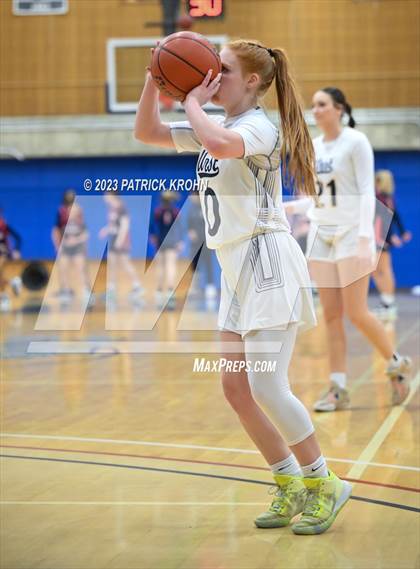 Thumbnail 2 in Eastside Catholic vs West Seattle (3A Girls District 2) photogallery.