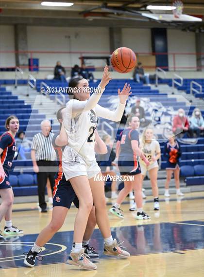 Thumbnail 1 in Eastside Catholic vs West Seattle (3A Girls District 2) photogallery.