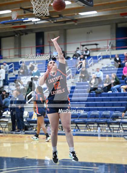 Thumbnail 1 in Eastside Catholic vs West Seattle (3A Girls District 2) photogallery.