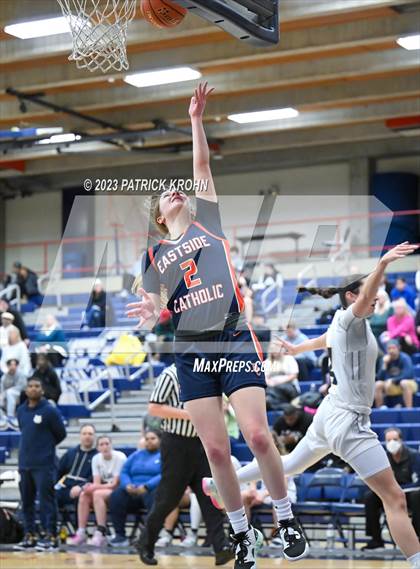 Thumbnail 2 in Eastside Catholic vs West Seattle (3A Girls District 2) photogallery.