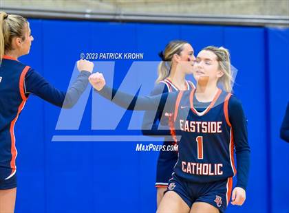 Thumbnail 2 in Eastside Catholic vs West Seattle (3A Girls District 2) photogallery.
