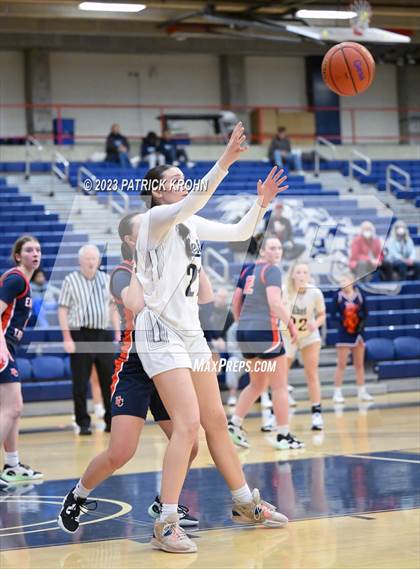Thumbnail 3 in Eastside Catholic vs West Seattle (3A Girls District 2) photogallery.